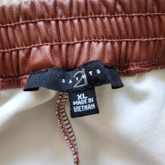 21 Saints faux leather joggers pants XL - Picture 7 of 9